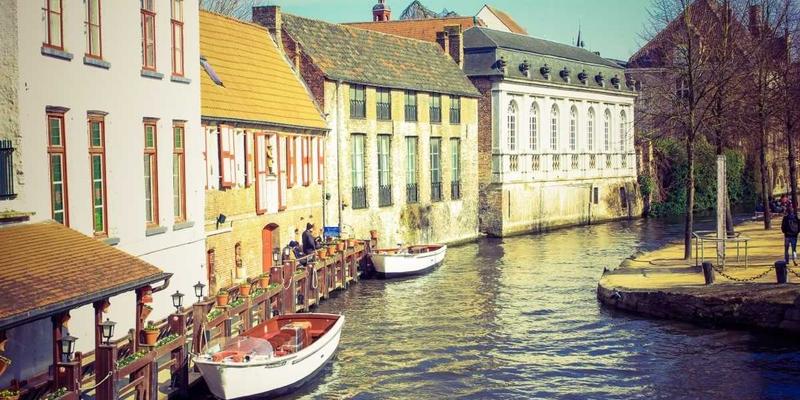 从NFV到云原生网络功能：IT知识体系下的演进趋势与Web开发部署难点解析